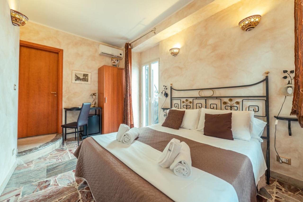B&B Marranzano Giardini Naxos Eksteriør billede