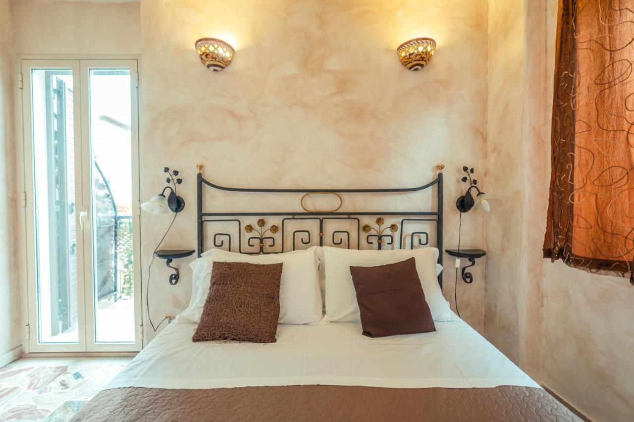 B&B Marranzano Giardini Naxos Eksteriør billede