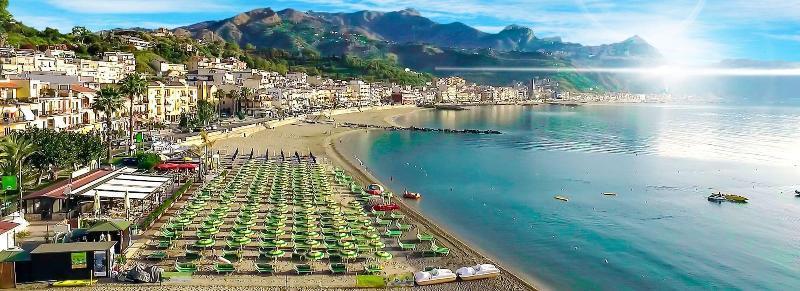 B&B Marranzano Giardini Naxos Eksteriør billede